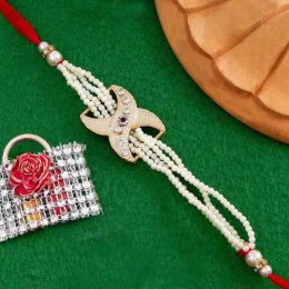 Pearls Of Love
