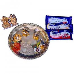 Brass Puja Thali With Chocolates & Ganesh Laxmi