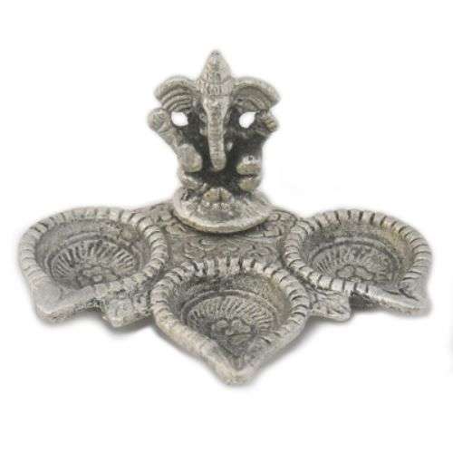 White Metal Lord Ganesha Teen Diya