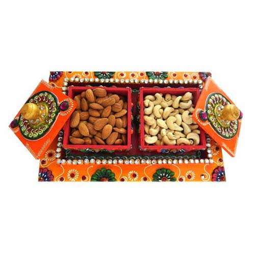 Vertical Dry fruits box with Dry Fruits 300 gms - UK Delivery
