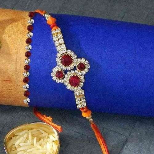 Heartfelt Floral Rakhi Thread