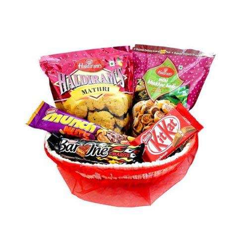 Hamper With Basket -  03 - CANADA Delivery Only