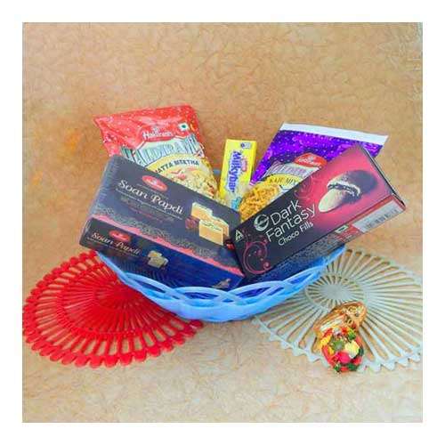 Chocolate Hamper With Basket