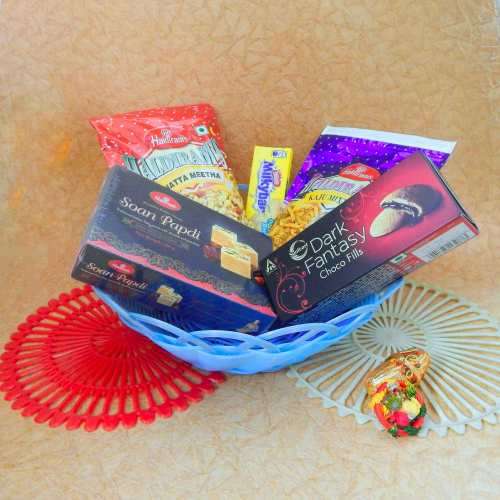 Chocolate Hamper With Basket - CANADA Delivery Only