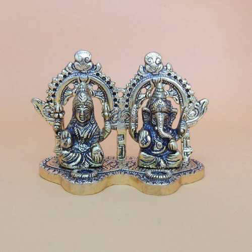 White Metal Ganesh & Lakshmi