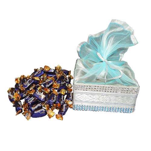 Chocolairs Hamper With Basket - USA Delivery Only