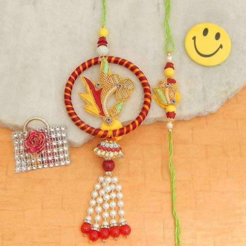 Fetching Rakhi Lumba Set