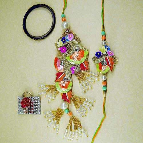 Beauteous Rakhi Lumba Set