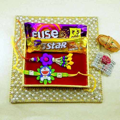 Square Modish & Attractive Rakhi Thali