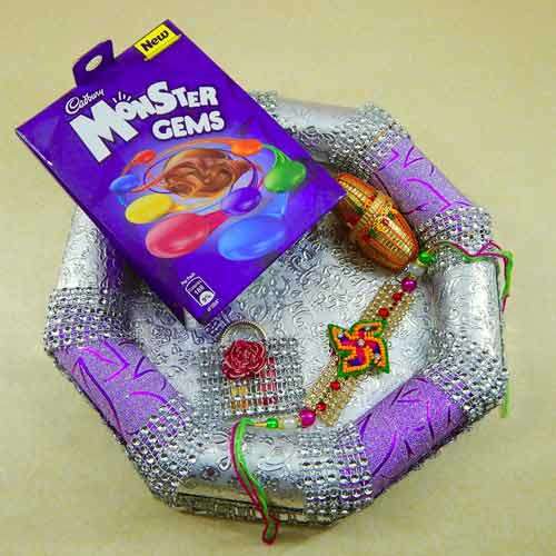 Fashionable Silver Shimmering Puja Thali