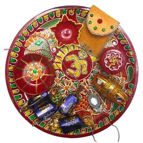 Om Puja Thali With Ecliars Rich Toffee