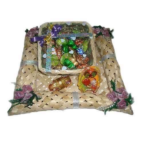 Square Cane Puja Thali & Hand Made Chocolates - USA Delivery