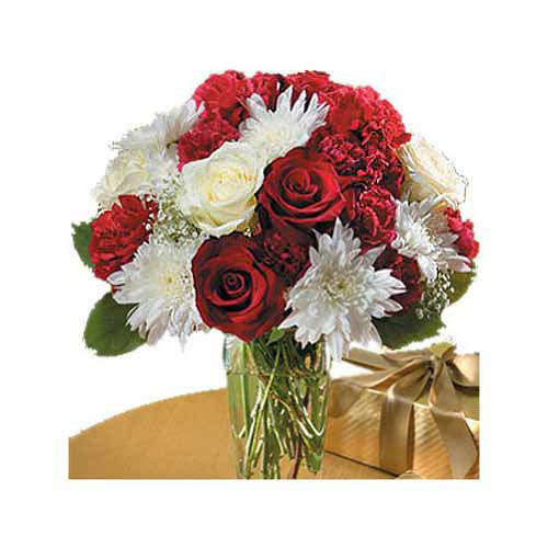 Red And White Bouquet - Peru Delivery Only